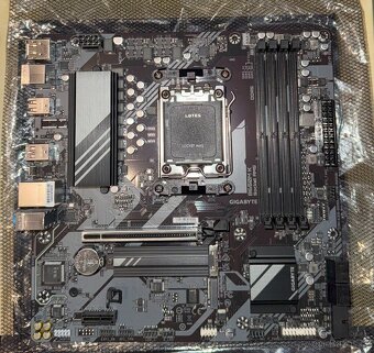 Set PC komponent – Ryzen 5 7600X, DDR5, SSD, chladič, deska - 3