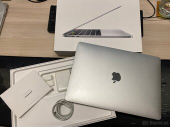 Apple MacBook Pro 13" Mid-2019 (A1989) NOVÁ BATERIE - 3