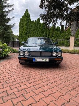 Jaguar XJR 4.0 Supercharged (X300), 320 PS 1995 - 3