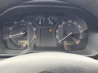 ŠKODA OCTAVIA 1,6i NAJETO 139 ,KLIMATRONIC - 3