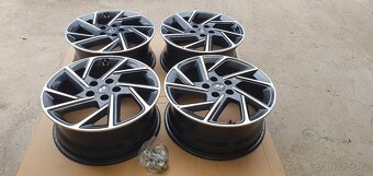 Hyundai n line 5x114,3 r18 disky 5x114,3 R18  proceed gt - 3