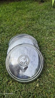 Originální poklice Škoda – staré logo, plechové, sada - 3