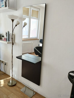 Kadeřnická obsluha - 3