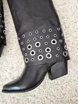 Nové dámské kožené vysoké kozačky, velikost 38 a 39 - 3