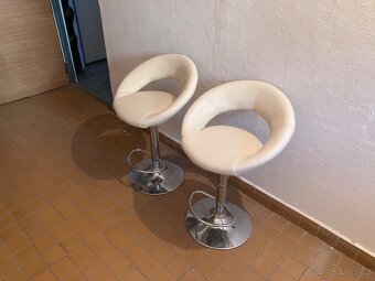 Barová židle (krémová) - 3