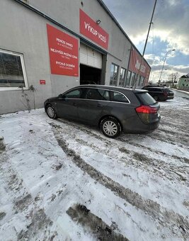 Opel Insignia 1.8 - 3