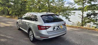 Superb 2.0 Tdi Style - 3