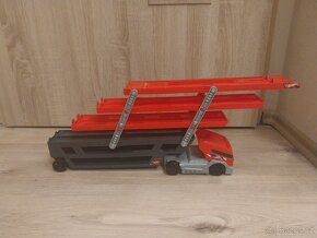 Hot Wheels auto tahač nákladní auto - 3