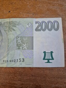 Bankovka 2000 Kč rok 1999 - 3