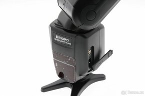 Blesk Triopo TR-988 univerzál Canon Nikon TTL E-TTL - 3
