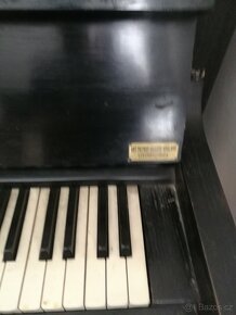 Pianino Petrof - 3