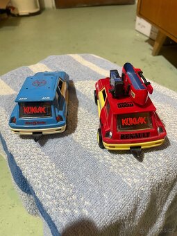 Autíčka Renault - 3