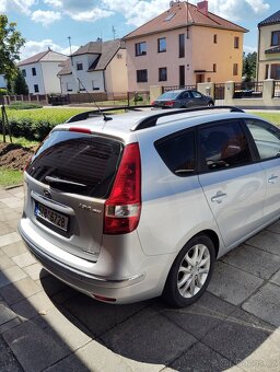 Hyundai i30 combi - 3