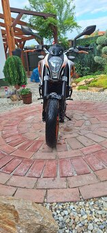 KTM 390 Duke - 3