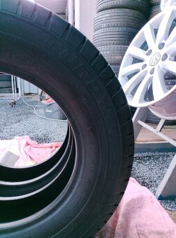 215/75 R16 - 3