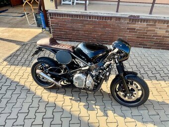 Honda CBR 1000 - 3