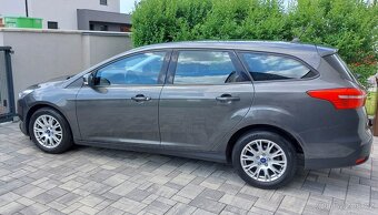 Ford Focus Kombi, čtyřválec, benzín 1,6 Ti-VCT - 3