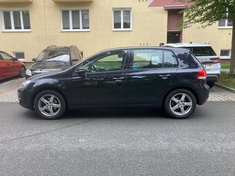 VW Golf VI 2.0 TDI, 2009, garážovaný, kamera, zimní kola - 3