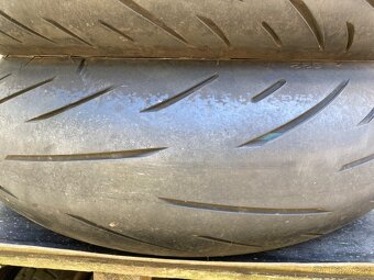 Motopneu Bridgestone Battlax S22R - 3