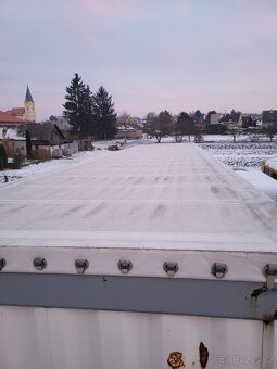 Plachtový návěs KRONE - 3