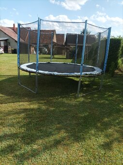 Trampolína - 3