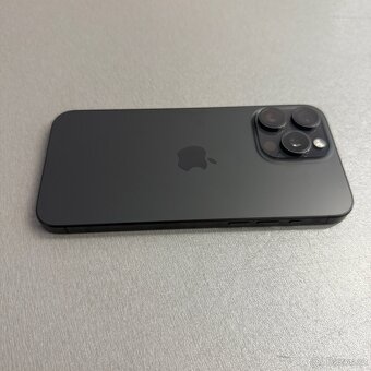 iPhone 15 Pro Max 256GB černý, pěkný stav, 12 měsíců záruka - 3