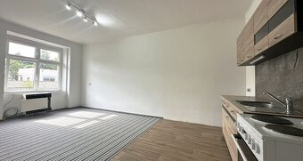 Pronájem bytu 2+kk, 70 m2, ulice Labská, Jaroměř - 3