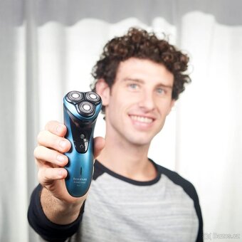 Holicí strojek Taurus 3Side Shave IPX7, nepoužívaný - 3