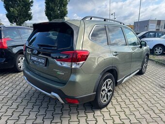Subaru Forester 4X4 HYBRID 2,0i 110 KW AUTOMAT - 3