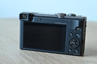 PANASONIC Lumix DMC-TZ60 - 3