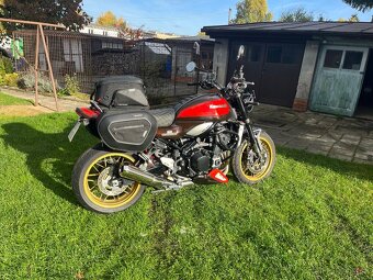 Kawasaki Z 900RS 50th - 3