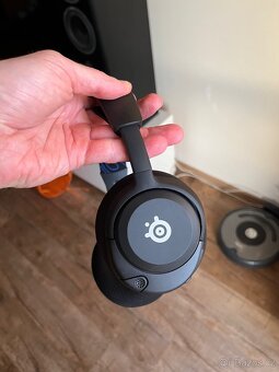 Steelseries Arctis Nova 5P Wireless - 3