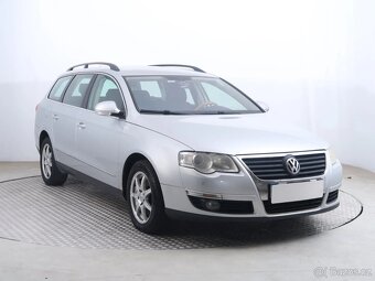Volkswagen Passat 2007 2.0 TDI Combi - 3