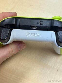 Microsoft Xbox Series S/X Controller Žlutý - 3