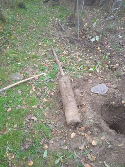 Práce na zahradě,okolo domu - 3