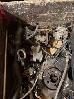 VW Golf MK4 TDi různé díly - 3