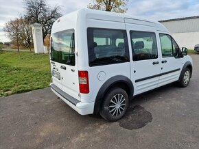 Ford Tourneo Connect 1.8TDCi 66kw 8 míst - 3