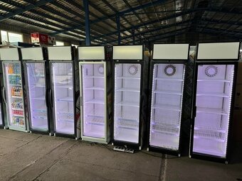 Prosklená chladicí lednice 60x60x200cm - 3