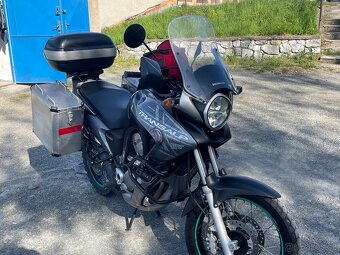 Honda transalp xl 700 - 3