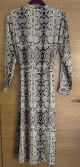 Nové Dámské šaty Snake print by Jacqueline de Yong 38 M - 3