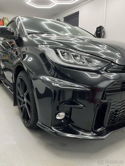Toyota Yaris GR 1.6i 192kW SPORT ZÁRUKA - 3