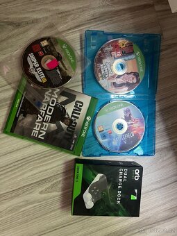 X box one - 3
