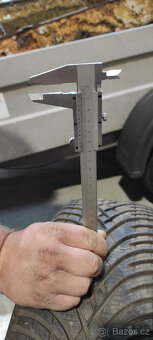 Prodám pneu BFGoodrich 205/55 R16 - 3