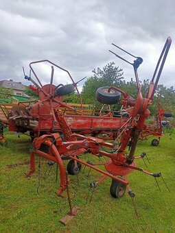 Obraceč sena Kuhn 5 m - 3
