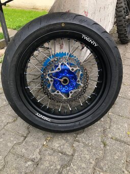 Motárdová kola Yamaha - 3