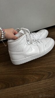 Nike Air Jordan Mid 1 Unisex vel:43 - 3