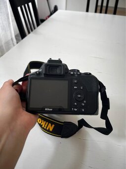 Nikon D3500 - 3