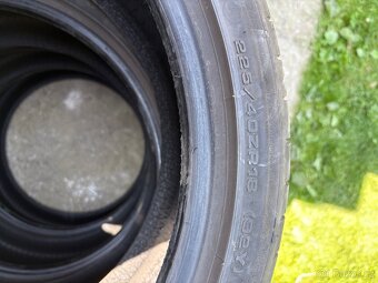 Letní Pneu Dunlop 225/40R18 - 3