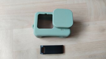 GoPro Silikonový Ochranný kryt + Dvířka nabíjení - 3