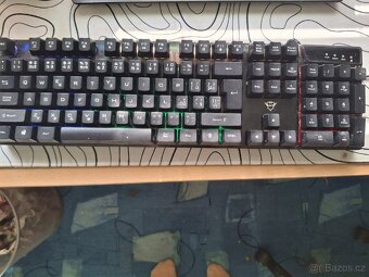 RGB CxT klávesnice - 3